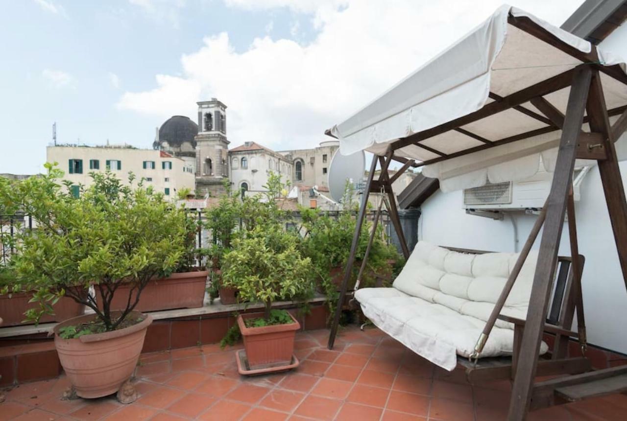 Terrazza Duomo Renaissance - Via Carbonara 20 Apartment Наполи Екстериор снимка